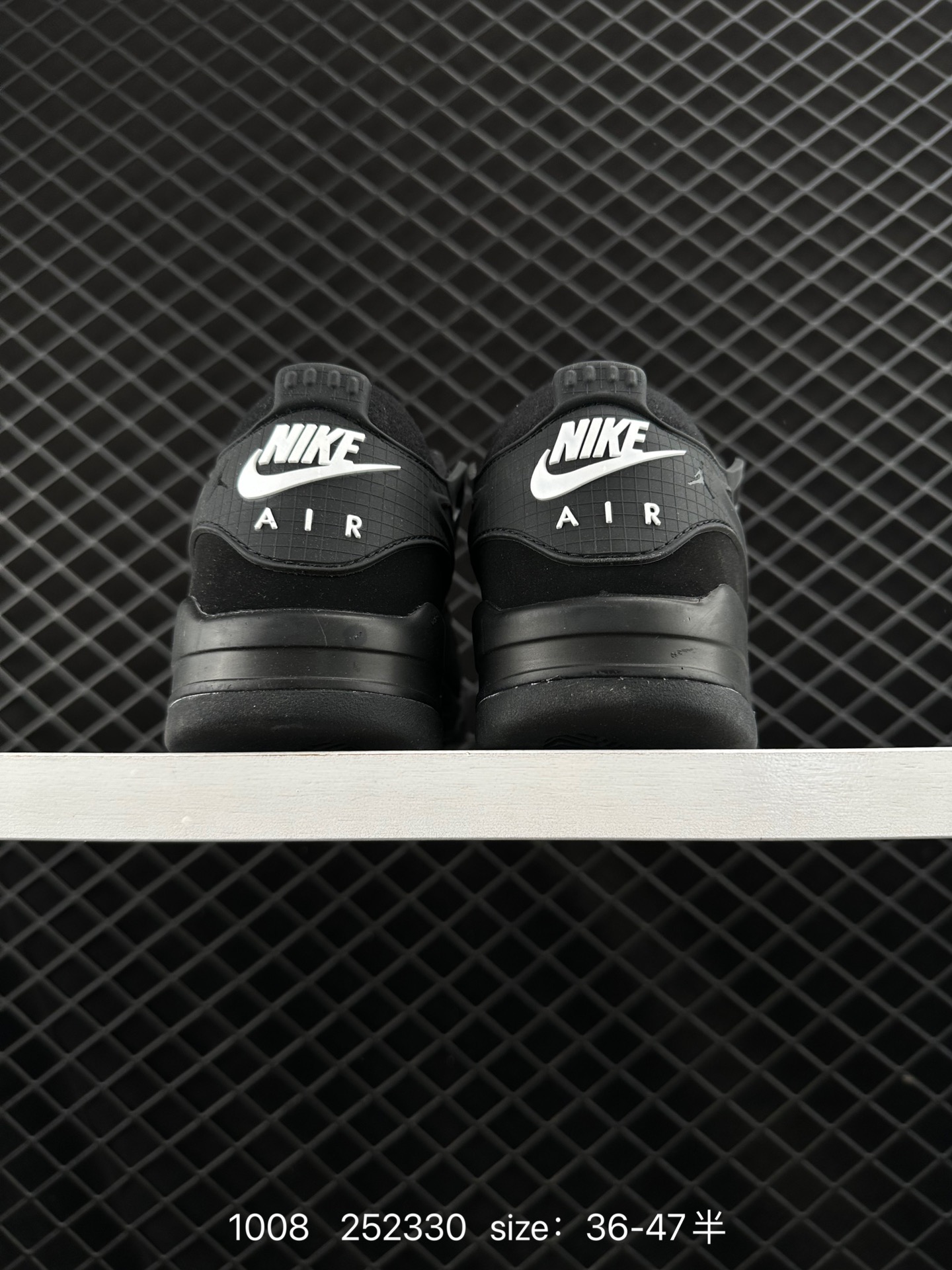 Nike Air Jordan 4 Retro